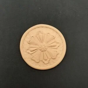 Ξυλόγλυπτο Διακοσμητικό Ροζέτα Λουλούδι 7,5εκ.Χ7.5εκ.
