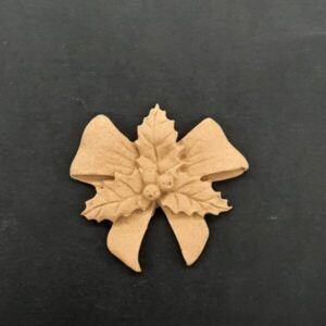 Ξυλόγλυπτο Διακοσμητικό Χριστουγεννιάτικο Στολίδι  4εκ. Χ 5εκ.